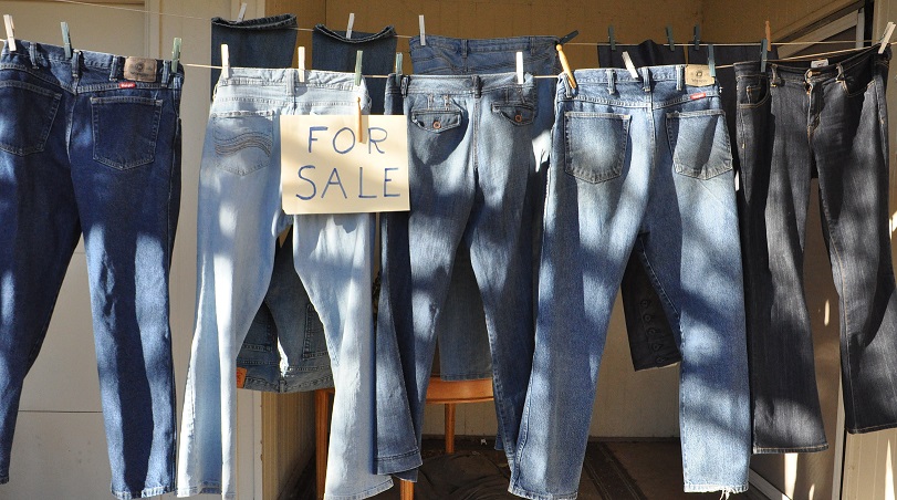Where can you find cheap used jeans for sale?