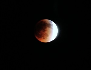 Seventh Moon April 15 2014 eclipse