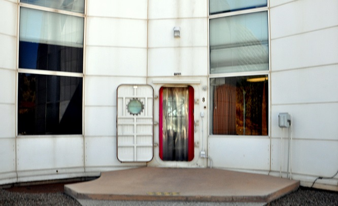 Biosphere 2 sealed Door